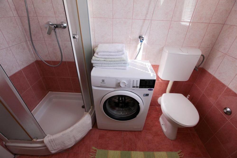 Apartments Luka Rogoznica  Kültér fotó