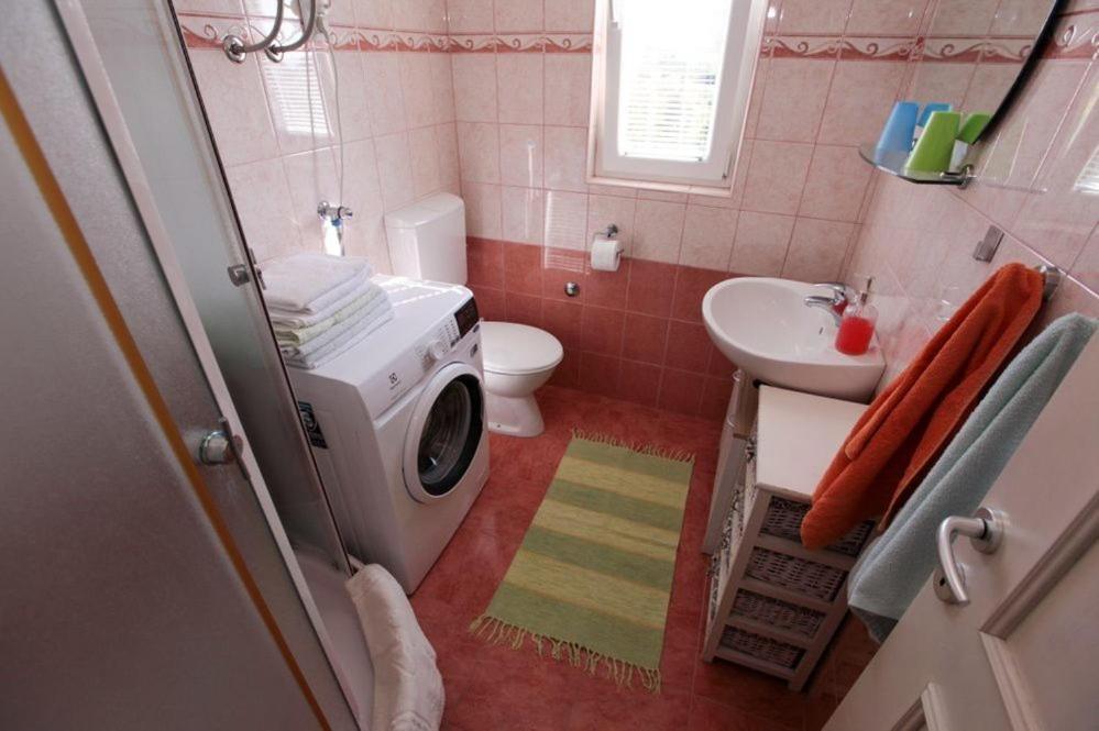 Apartments Luka Rogoznica  Kültér fotó